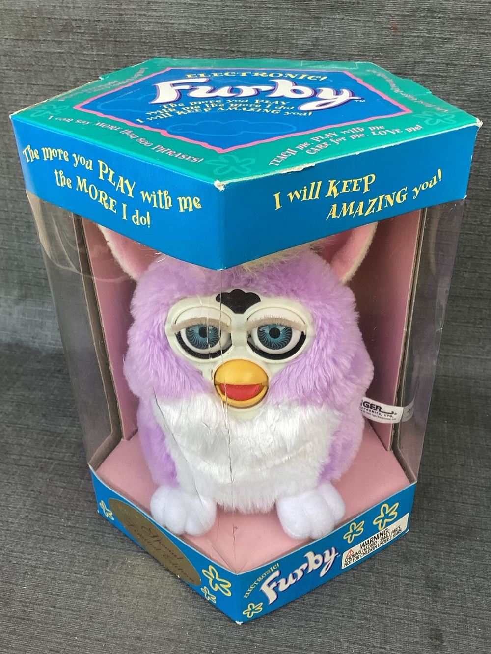 Furby electronic toy! Lavender/white. Vintage! 1998!